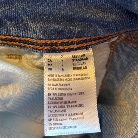 American Eagle Kickboot Jeans - Picture 5 of 7